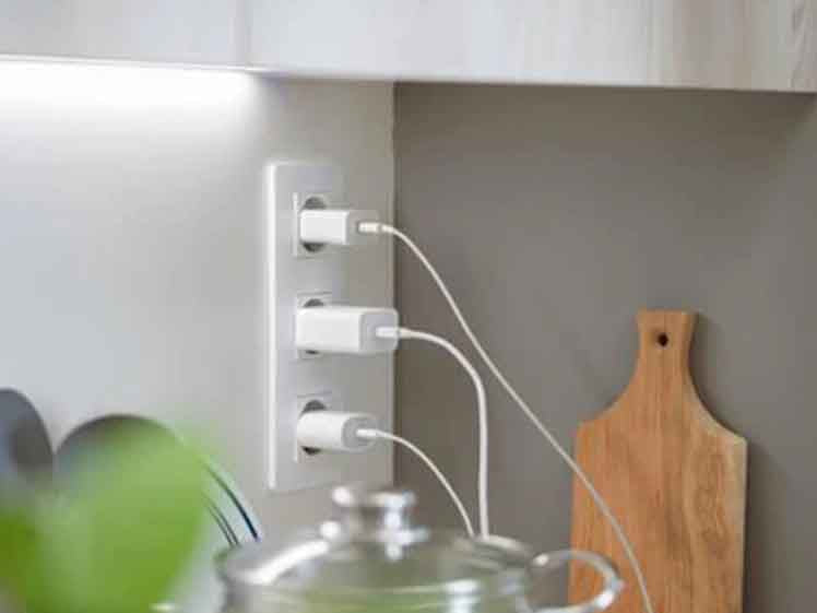 6 Different Phone Charger Types: What You Need to Now