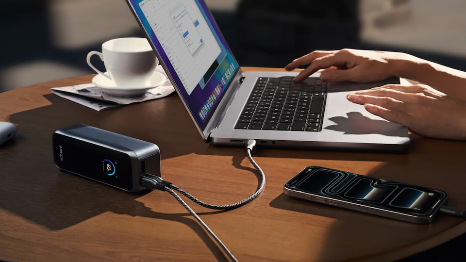 10000 vs 20000 mAh Power Bank: Which One Should You Choose?