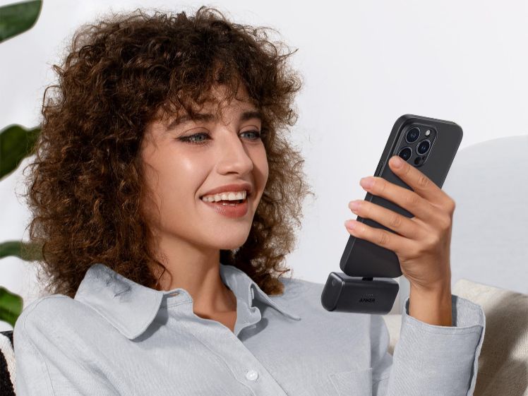 Best Small Power Bank for Everyday Carry in Britain
