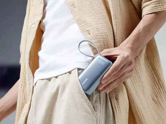 Best Power Bank for Samsung: Capacity, Style, & Size